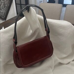 Nannini Burgundy Leather Shoulder Bag with Black Straps